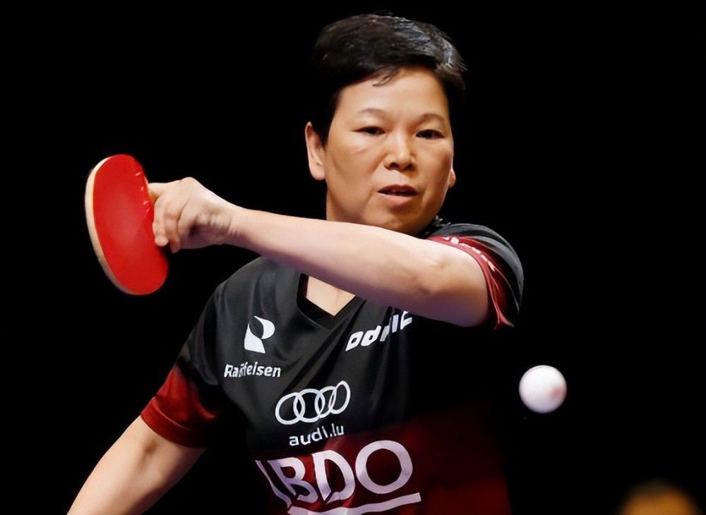 国产美女一级做受老师
